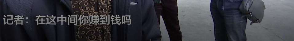 DƬ